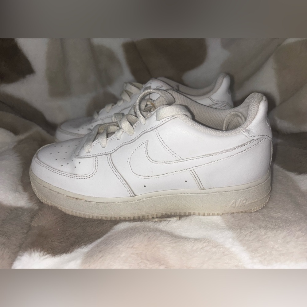 Nike Air Force 1 Low Cream Sneakers
